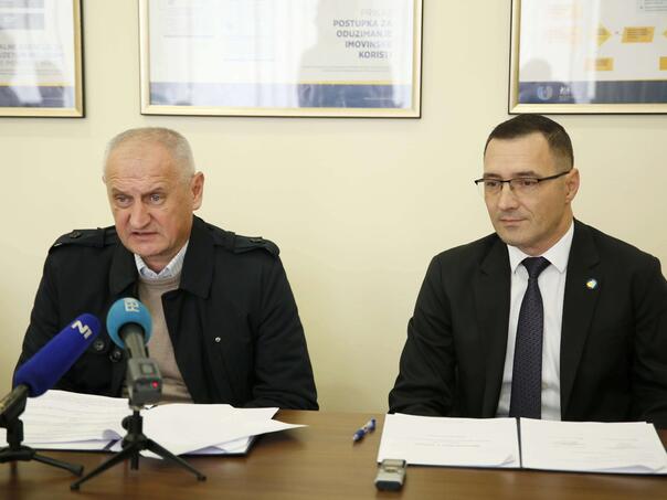 BAŠIĆ I MUNJIĆ POTPISALI SPORAZUM O SARADNJI –EDUKACIJA PRAVOSUDNIH I POLICIJSKIH DJELATNIKA